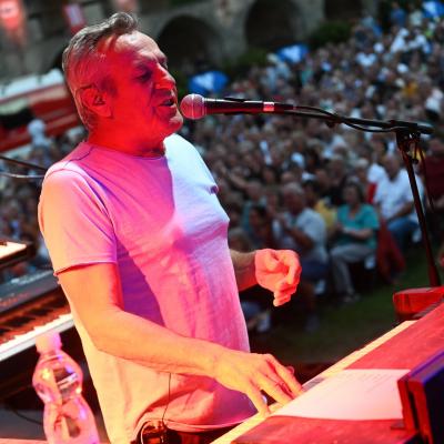 366311934 6893950900614994 3684340136459134799 N